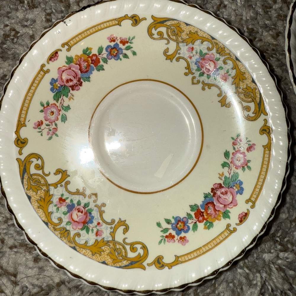 Vintage Set of 4 Floral Saucers